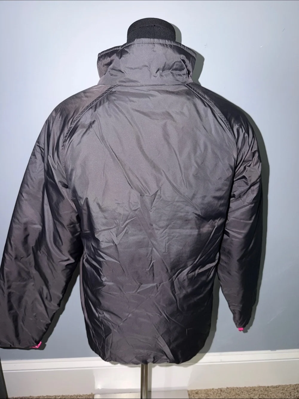Girls Size XL The North Face Gray Insulated Jacket with Pink Trim